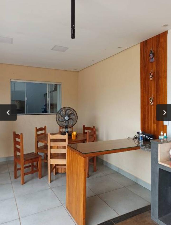 Casa de Condomínio à venda com 3 quartos, 140m² - Foto 2