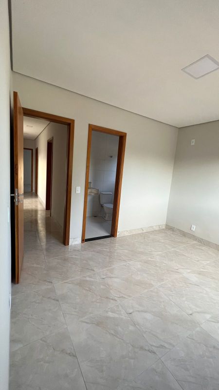 Casa de Condomínio à venda com 3 quartos, 95m² - Foto 4