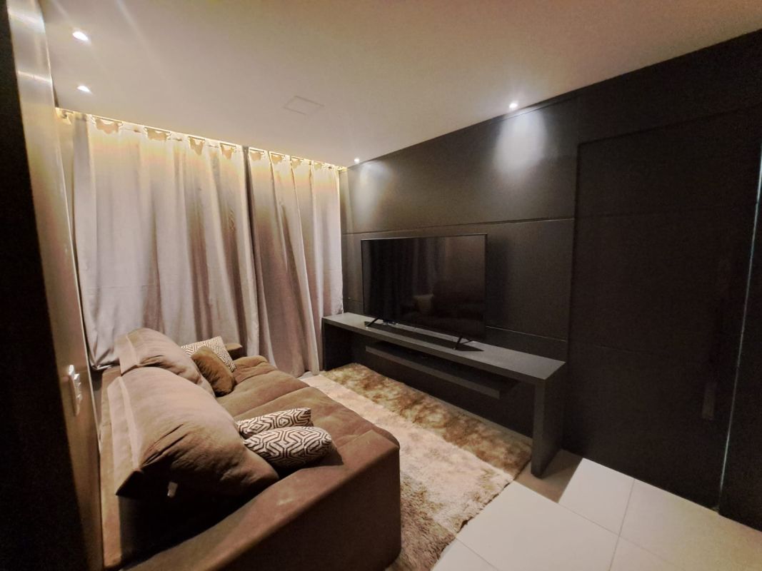 Apartamento à venda com 3 quartos, 76m² - Foto 1