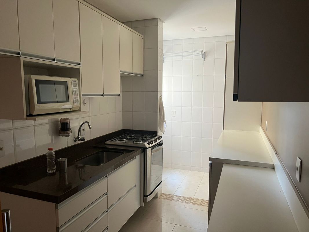 Apartamento à venda com 3 quartos, 84m² - Foto 3