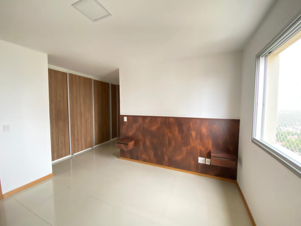 Apartamento à venda com 3 quartos, 181m² - Foto 12