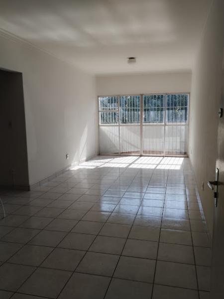 Apartamento para alugar com 3 quartos, 137m² - Foto 5