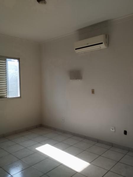 Apartamento para alugar com 3 quartos, 137m² - Foto 15