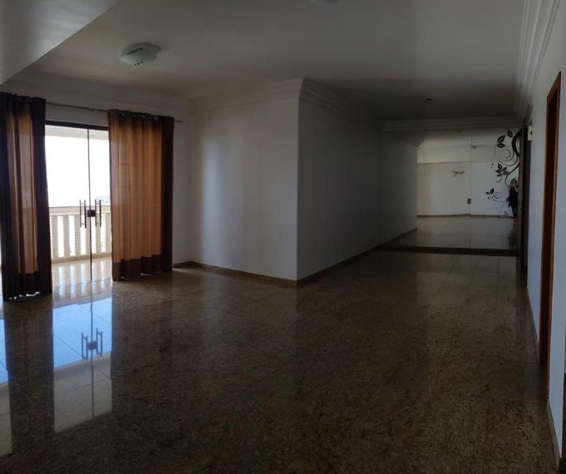 Apartamento à venda com 4 quartos, 227m² - Foto 11