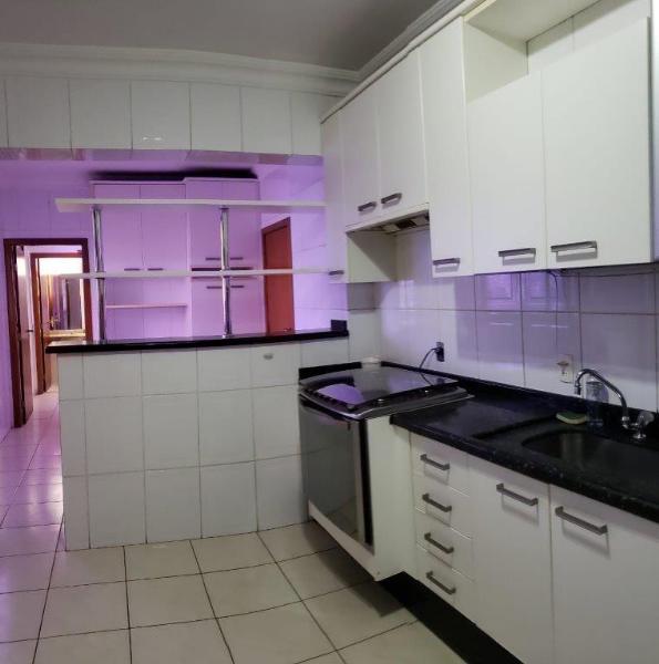 Apartamento à venda com 4 quartos, 227m² - Foto 31